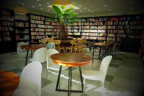 Ngọc Tước Book Café: Điểm hẹn của những người yêu sách khi du lịch Vũng Tàu