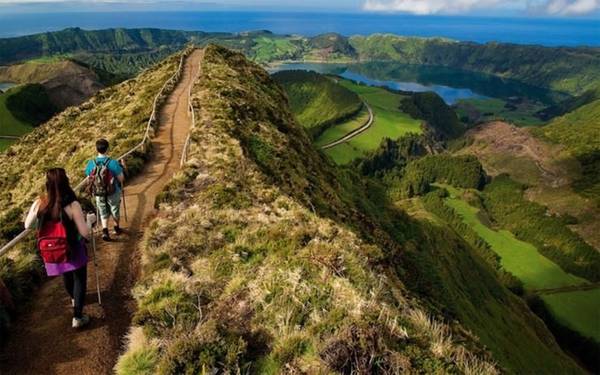 cung đường azores, cung đường pipiwai, du lịch bụi, du lịch hawaii, phượt, 10 con đường mòn trên núi đẹp nhất thế giới