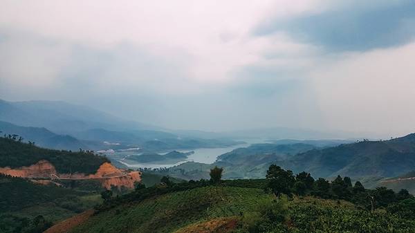 Hồ Tà Đùng – điểm hẹn mới cho người mê du lịch bụi