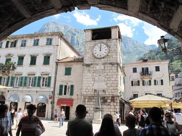 du lịch montenegro, du lịchkotor, lonely planet, montenegro, thành phố kotor, khám phá kotor, top 10 danh sách thành phố du lịch 2016