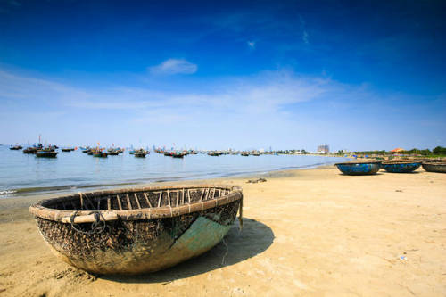 Tắm bùn khoáng – sản phẩm du lịch mới của Đà Nẵng