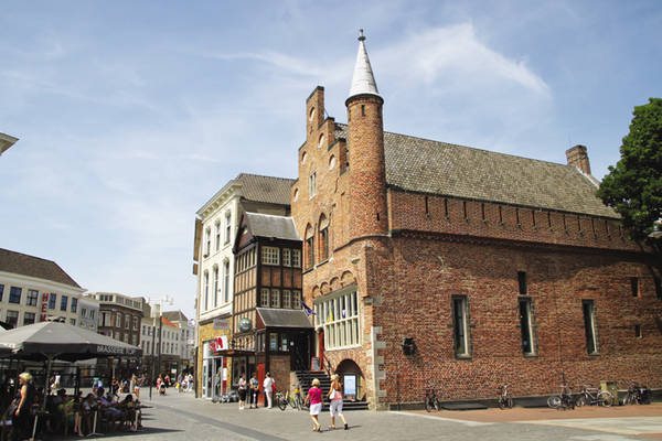 den bosch, du lịch hà lan, một ngày thú vị ở den bosch