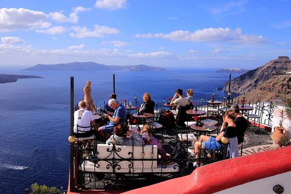 hy lạp, khách sạn, santorini, đảo santorini, ngày chủ nhật 25 tiếng trên đảo thiên đường santorini