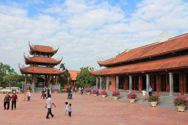 Đầu năm ghé thăm Thiền Viện Trúc Lâm Phương Nam