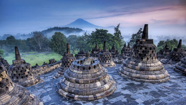 Du lịch Indonesia khám phá vẻ đẹp độc đáo của ngôi đền Borobudur