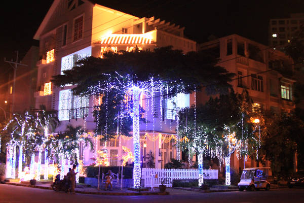 giáng sinh, ivivu.com, đặt khách sạn, 7 điểm check-in lý tưởng ở sài gòn cho mùa giáng sinh 2015