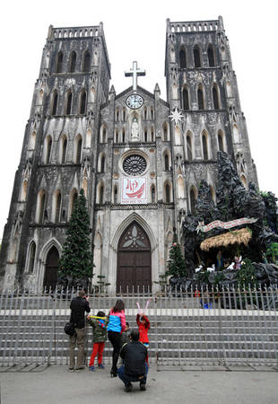 Du lịch Hà Nội tham quan 7 nhà thờ đẹp nổi tiếng