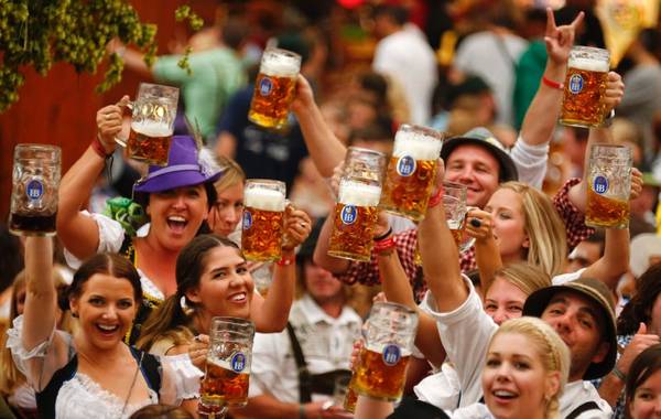 lễ hội bia oktoberfest, tour du lịch, những lễ hội ấn tượng trên khắp thế giới khiến bạn ‘cuồng chân’