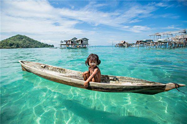 bộ tộc bajau, du lịch malaysia, du lich malaysia tu tuc, ivivu.com, khách sạn malaysia, chiêm ngưỡng những hình ảnh tuyệt đẹp về bộ tộc ‘người cá’ bajau