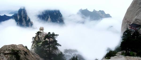 Du lịch Trung Quốc tham quan đại bản doanh của 8 môn phái ‘Tiếu ngạo giang hồ’
