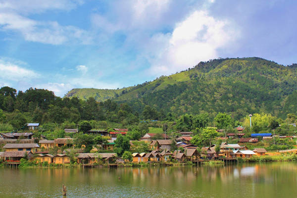 ivivu.com, đặt phòng giá rẻ, du lịch thái lan ngắm ngôi làng trên đồi chè đẹp như bích họa