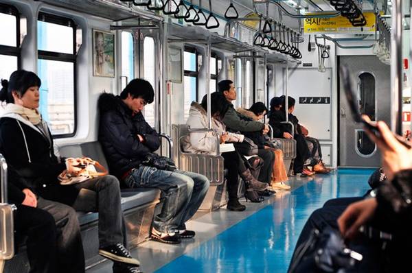 10 lý do khiến du khách mê đi tàu khi du lịch Seoul