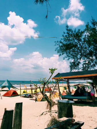 Coco Beachcamp – Khu cắm trại bãi biển thu hút hàng trăm khách bụi ở Lagi