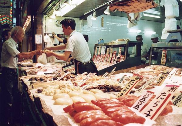 chợ jagalchi, chợ kota kinablu, chợ nishiki, du lịch malaysia, ivivu.com, đặt phòng giá rẻ, 5 điểm đến du khách ‘ghiền’ hải sản không thể làm ngơ