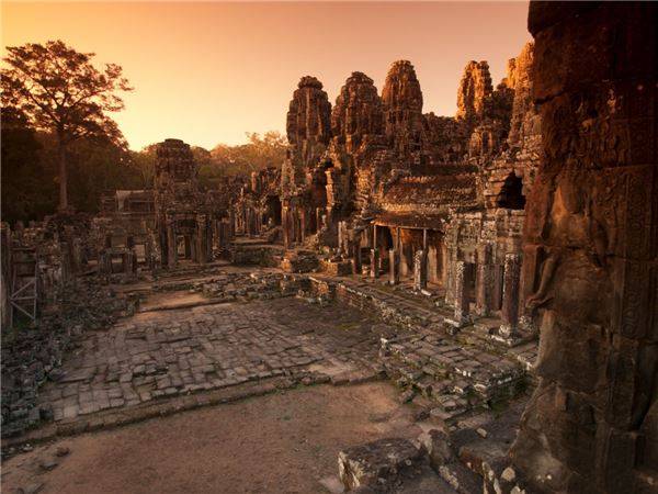 Tại sao Angkor Wat là điểm đến thu hút khách du lịch nhất thế giới?