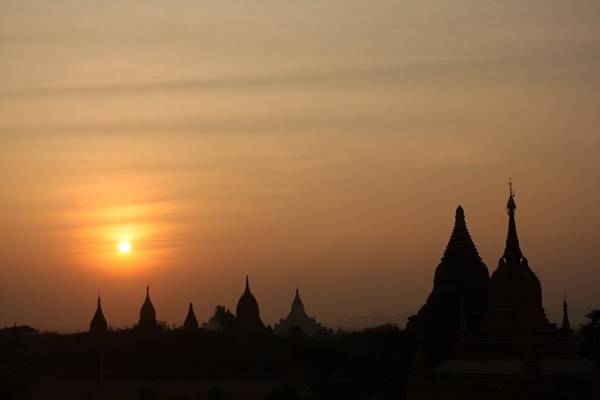 ‘Chẳng có từ nào diễn tả được vẻ đẹp của du lịch Bagan’