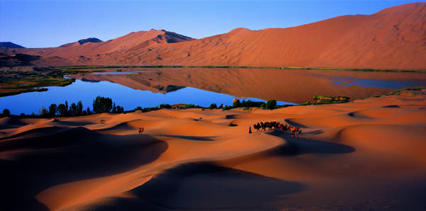 Du lịch Trung Quốc ‘lạc lối’ giữa những sa mạc tuyệt đẹp