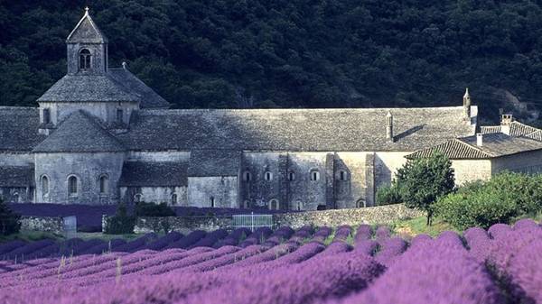du lịch pháp, ivivu.com, provence, đặt phòng giá rẻ, đỉnh mont blanc, 10 địa danh đẹp nhất nước pháp