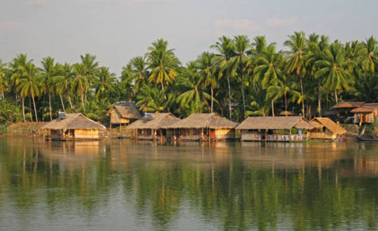 du lịch lào, luang prabang, pha that luang, thác kuang si, thắng cảnh, vieng xai, 10 thắng cảnh tuyệt đẹp ở lào