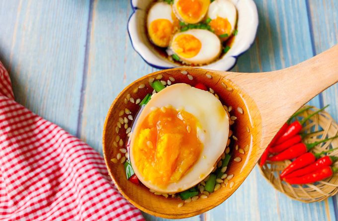 thực đơn ăn ngon, hướng dẫn cách làm món trứng ngâm tương hàn quốc siêu đơn giản, dễ làm