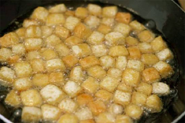 hướng dẫn nấu món ốc om chuối đậu thơm ngon chuẩn vị miền bắc