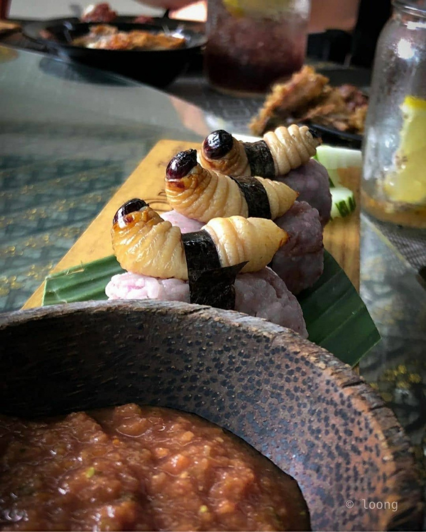 ẩm thực malaysia, du lịch kuala lumpur, du lịch malaysia, khách sạn malaysia, sushi đuông dừa, khám phá món sushi đuông dừa kỳ lạ ở malaysia