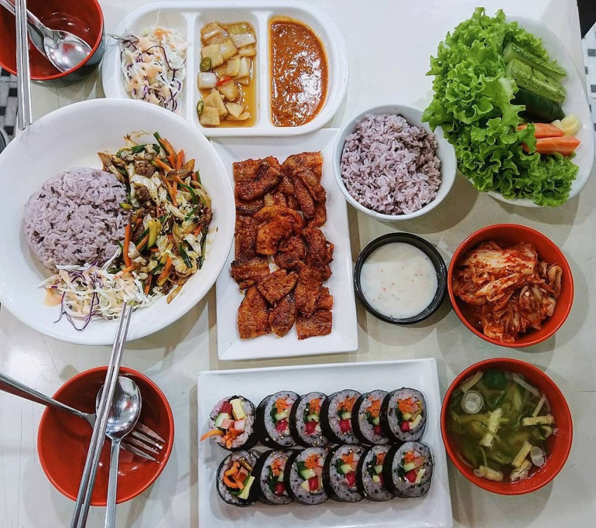 5 quán ăn Hàn ngon, vừa túi tiền thu hút giới trẻ TP.HCM