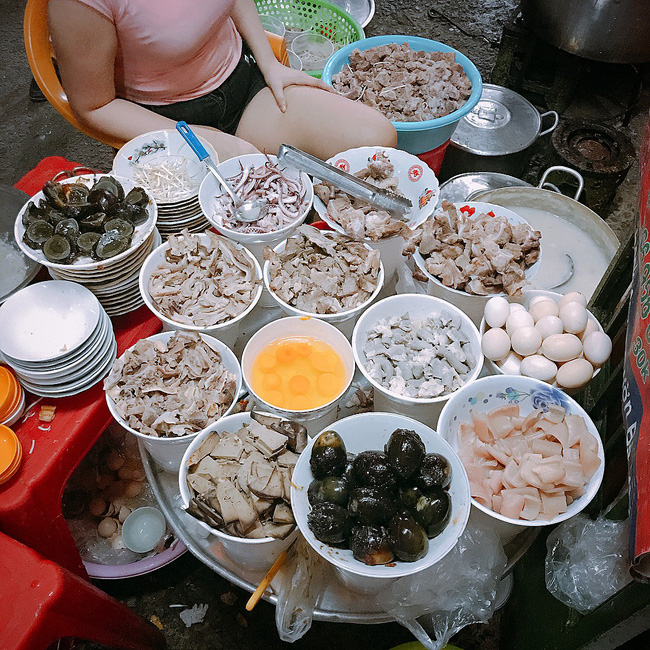5 quán ăn khuya chất lượng phù hợp cho ngày Sài Gòn mát mẻ, dễ đói đêm