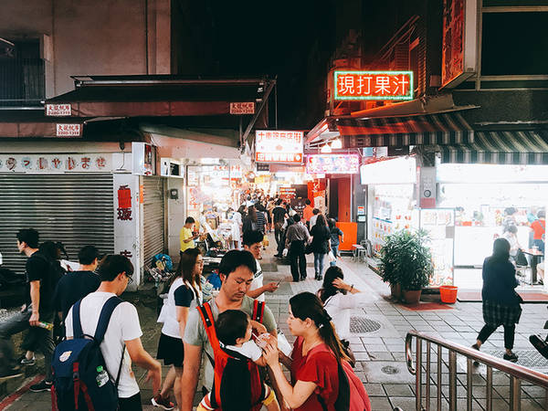6 món ăn vặt trong chợ đêm lớn nhất Đài Bắc