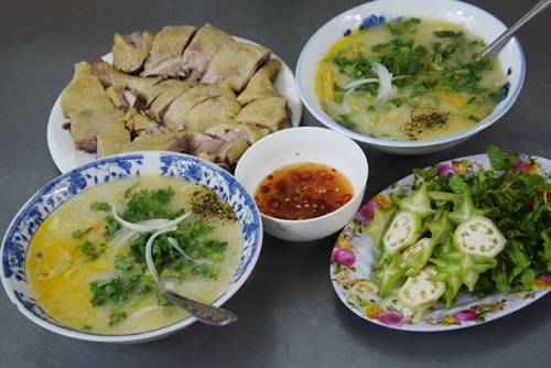 5 quán ăn trong hẻm ‘thử lòng’ du khách tới Đà Nẵng