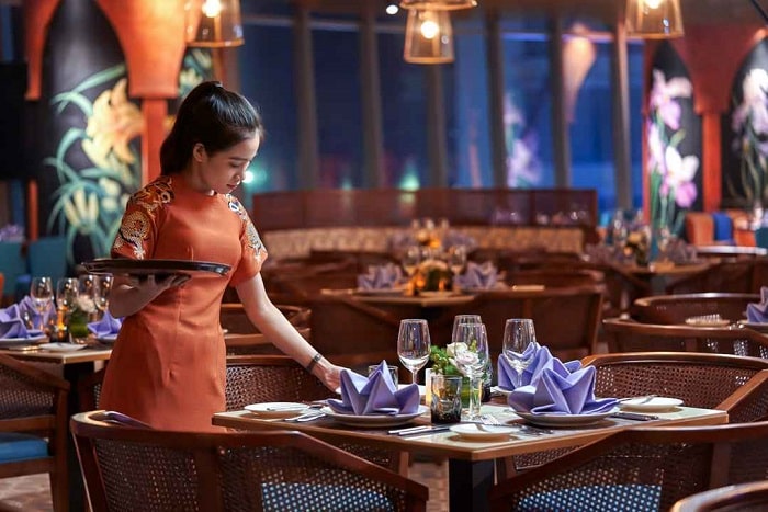 Review Trải Nghiệm Tại Khách Sạn Eastin Grand Hotel Nha Trang Chi Tiết