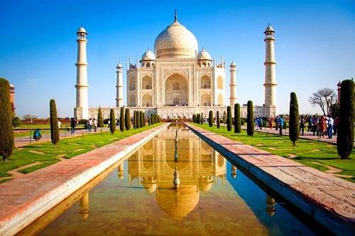 Điều duy nhất không được dự tính khi xây đền Taj Mahal