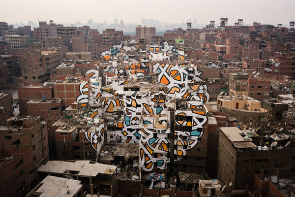Ngắm nghệ thuật đường phố khổng lồ giữa thủ đô Ai Cập