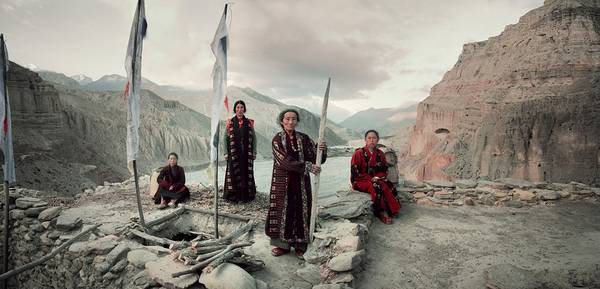 Bộ tộc anh em vẫn lấy chung vợ ở Tây Tạng