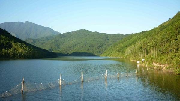 Hồ Xạ Hương – nàng tiên ẩn mình giữa đại ngàn