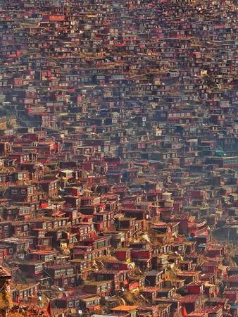 ivivu.com, tây tạng, du lịch trung quốc ngắm nhìn ngôi làng đặc biệt của 40.000 nhà sư
