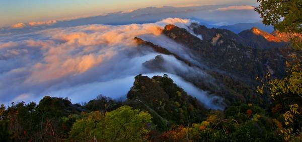 ivivu.com, du lịch trung quốc ngắm phong cảnh tuyệt đẹp trên núi võ đang
