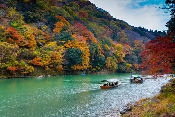 ivivu.com, khách sạn, cẩm nang du lịch nhật bản mùa thu ngắm lá phong rực rỡ