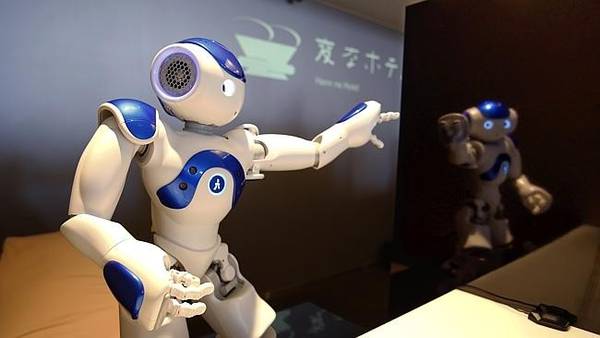 ivivu.com, khách sạn, khách sạn henn-na, nawasaki, tiếp viên robot, đặt phòng giá rẻ, khách sạn có tiếp viên hoàn toàn bằng robot