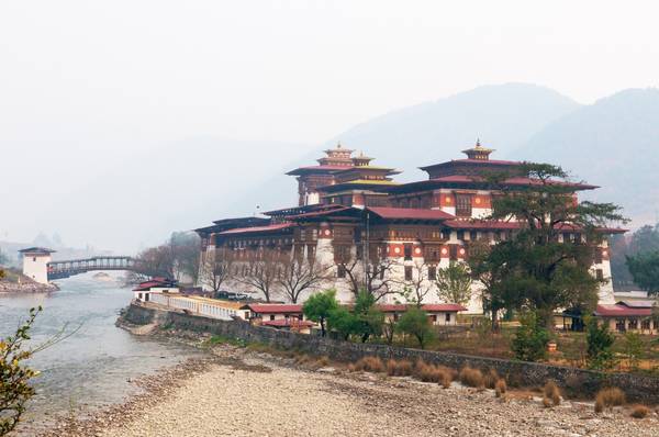 ivivu.com, tour du lịch, tour giá rẻ, tour khuyến mãi, chiêm ngưỡng những khung hình đẹp về bhutan – quốc gia hạnh phúc nhất thế giới