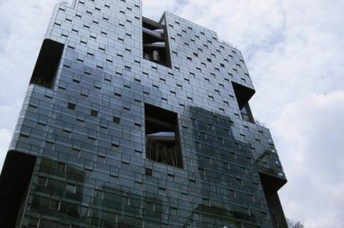 bitexco sài gòn, ivivu.com, đài loan, tòa tháp hoa sen tại sài gòn lọt top 20 công trình thập kỷ