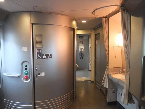 WC công cộng – một lý do để thu hút khách du lịch Nhật Bản