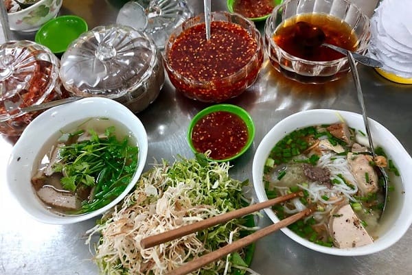 Món ngon đặc sản nên ăn khi du lịch Nha Trang & ăn ở đâu?