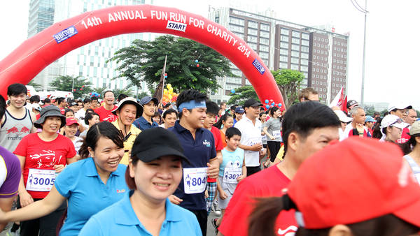 fun run lần thứ 14, ivivu.com, thanh bùi ‘truyền lửa’ tại cuộc chạy bộ gây quỹ từ thiện fun run lần thứ 14