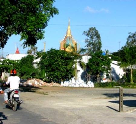 Choáng ngợp trước ngôi chùa Khmer đẹp nhất Đồng bằng Sông Cửu Long