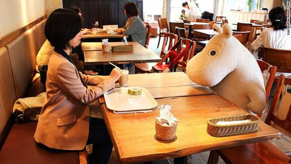 Quán cà phê “chống cô đơn” ở Nhật Bản