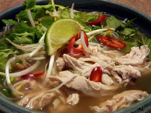 7 lí do tại sao bạn nên ăn món ăn của Việt Nam