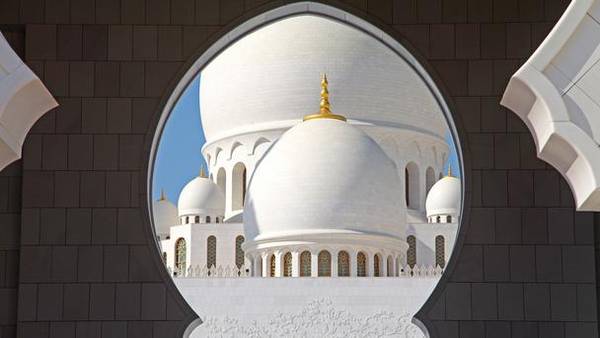 Chiêm ngưỡng vẻ đẹp của Thánh đường Hồi giáo “chất” nhất thế giới