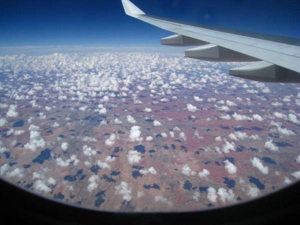 13 lý do bạn nên ngồi gần cửa sổ khi đi máy bay