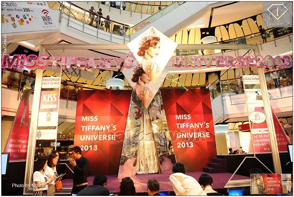 Toàn cảnh cuộc thi “Hoa hậu chuyển giới” tại Thái Lan